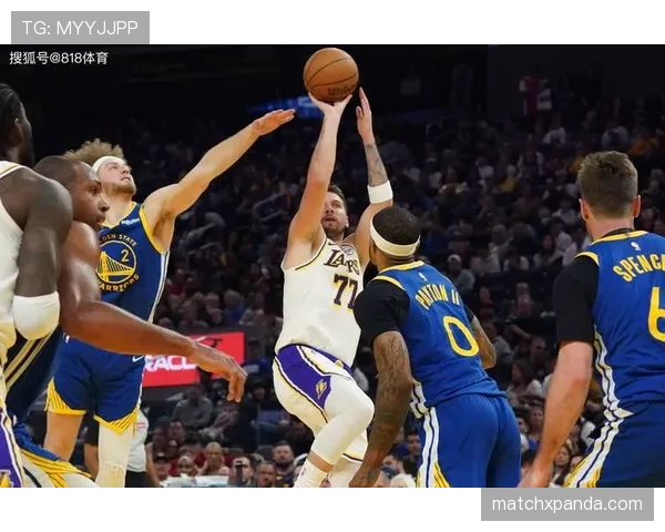 国际篮球比赛的三秒规则具体怎么判定？和NBA有何不同？